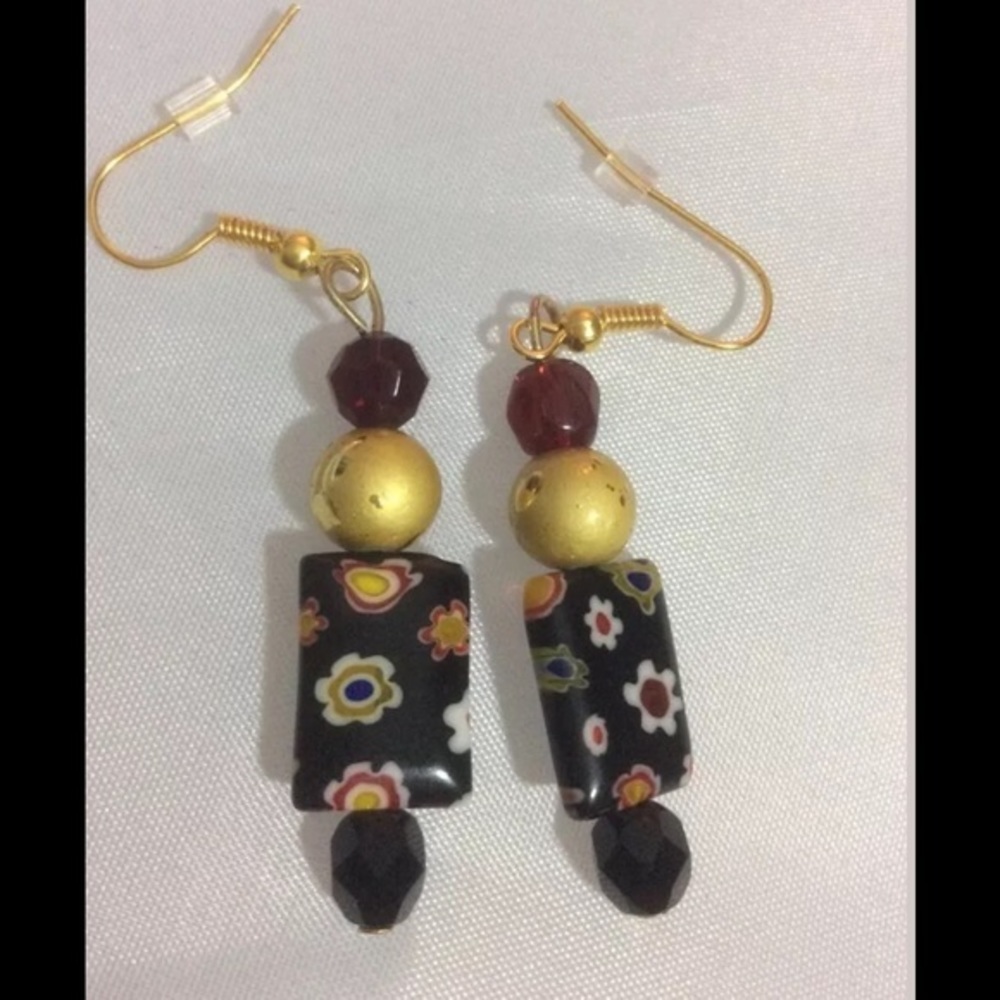 Handmade Pierced Earring Blk Gold Venetian Glass